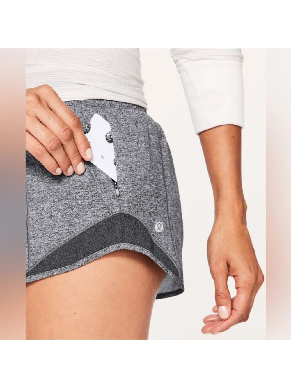 Lululemon Hotty Hot Short II 2.5